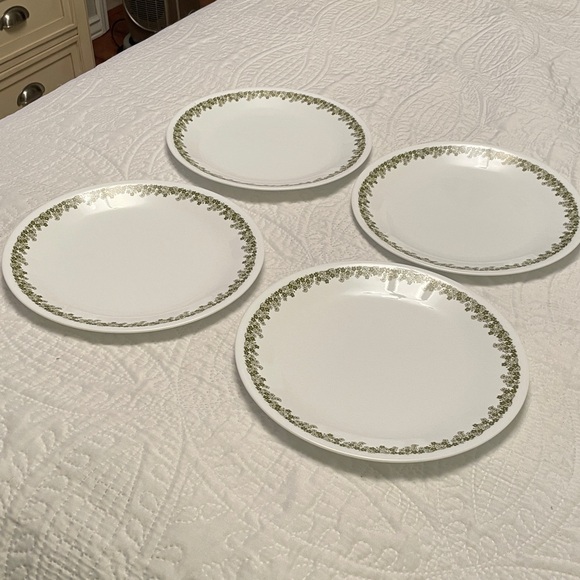 Set of 4 Vintage CORELLE 70’s Pattern Spring Blossom Dinner Plates White & Green - Picture 8 of 9